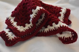 Red crochet Cat Mat with Soft White Detail from Critter Crafting
